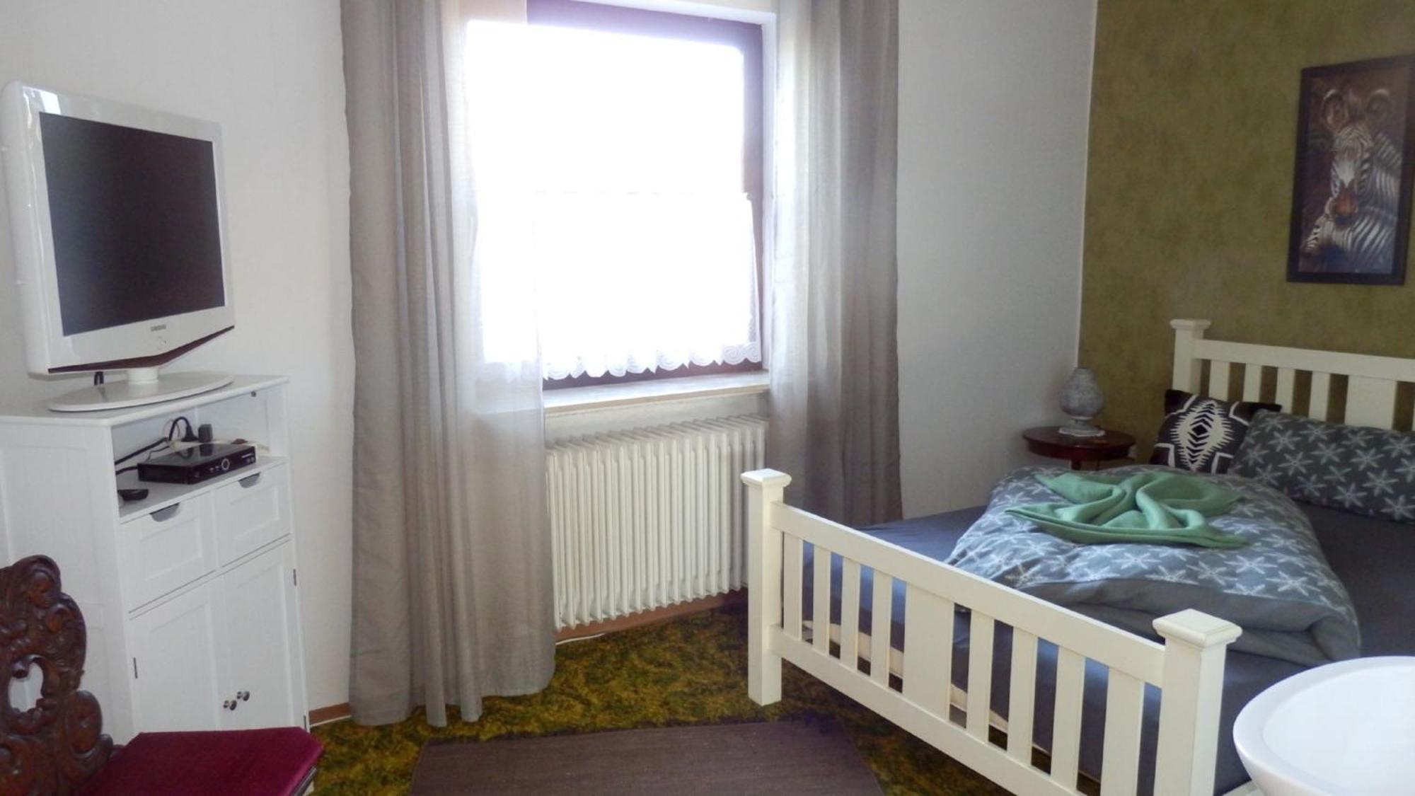 Ferienwohnung Margit Sulzfeld  エクステリア 写真